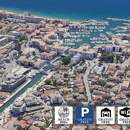 Chic Appart Du Port Fréjus Exterior foto