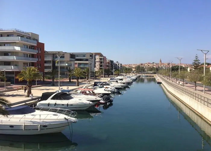 Chic Appart Du Port Frejus