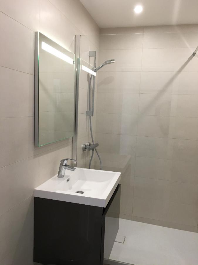 Apartment Chic Du Port Fréjus